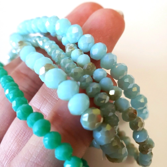 Lot of 5 Crystal bracelet, stretchy, Turquoise and blue tone - Picture 3 of 5